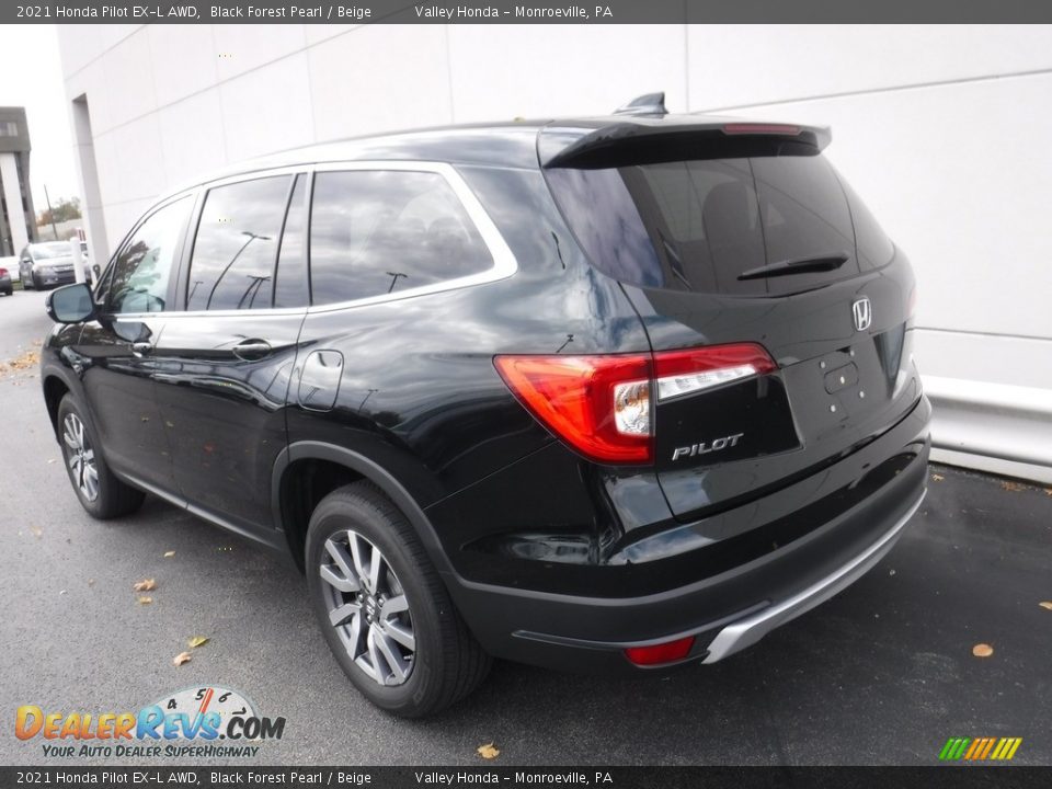 2021 Honda Pilot EX-L AWD Black Forest Pearl / Beige Photo #10