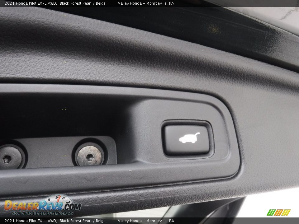 2021 Honda Pilot EX-L AWD Black Forest Pearl / Beige Photo #35