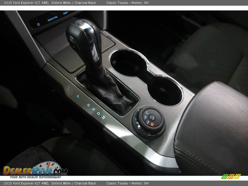 2015 Ford Explorer XLT 4WD Oxford White / Charcoal Black Photo #12