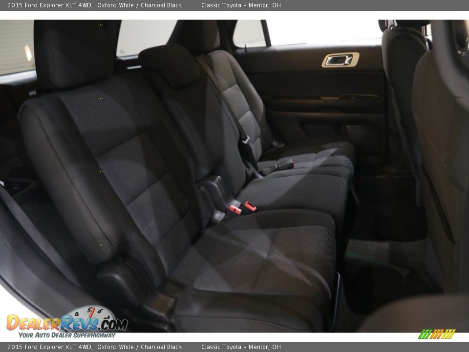 2015 Ford Explorer XLT 4WD Oxford White / Charcoal Black Photo #14