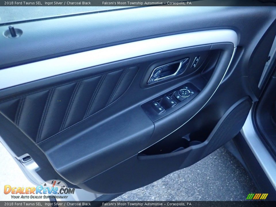 2018 Ford Taurus SEL Ingot Silver / Charcoal Black Photo #22