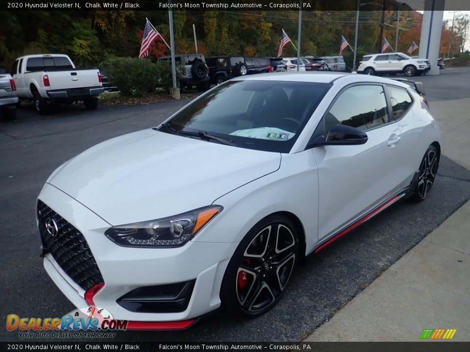 Front 3/4 View of 2020 Hyundai Veloster N Photo #6
