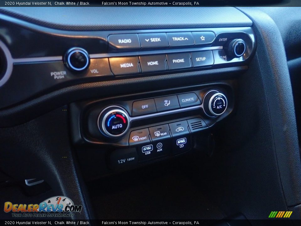 Controls of 2020 Hyundai Veloster N Photo #25