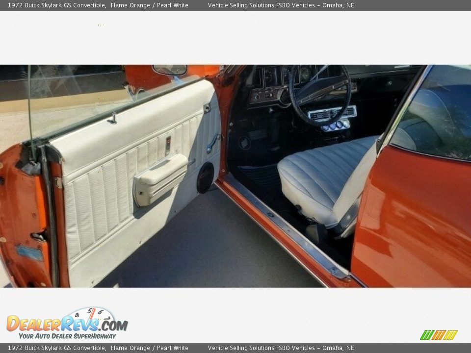 Door Panel of 1972 Buick Skylark GS Convertible Photo #5