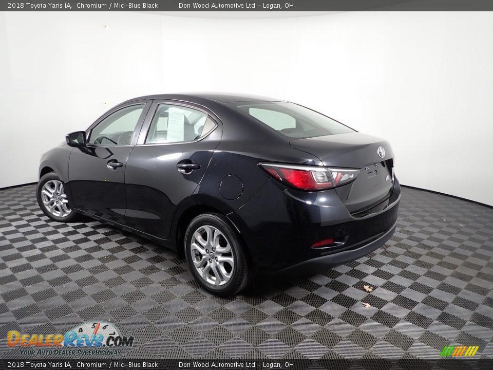 2018 Toyota Yaris iA Chromium / Mid-Blue Black Photo #6