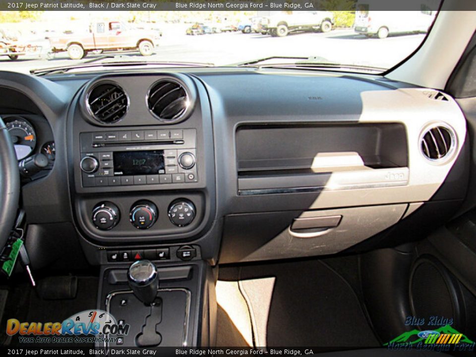 2017 Jeep Patriot Latitude Black / Dark Slate Gray Photo #16