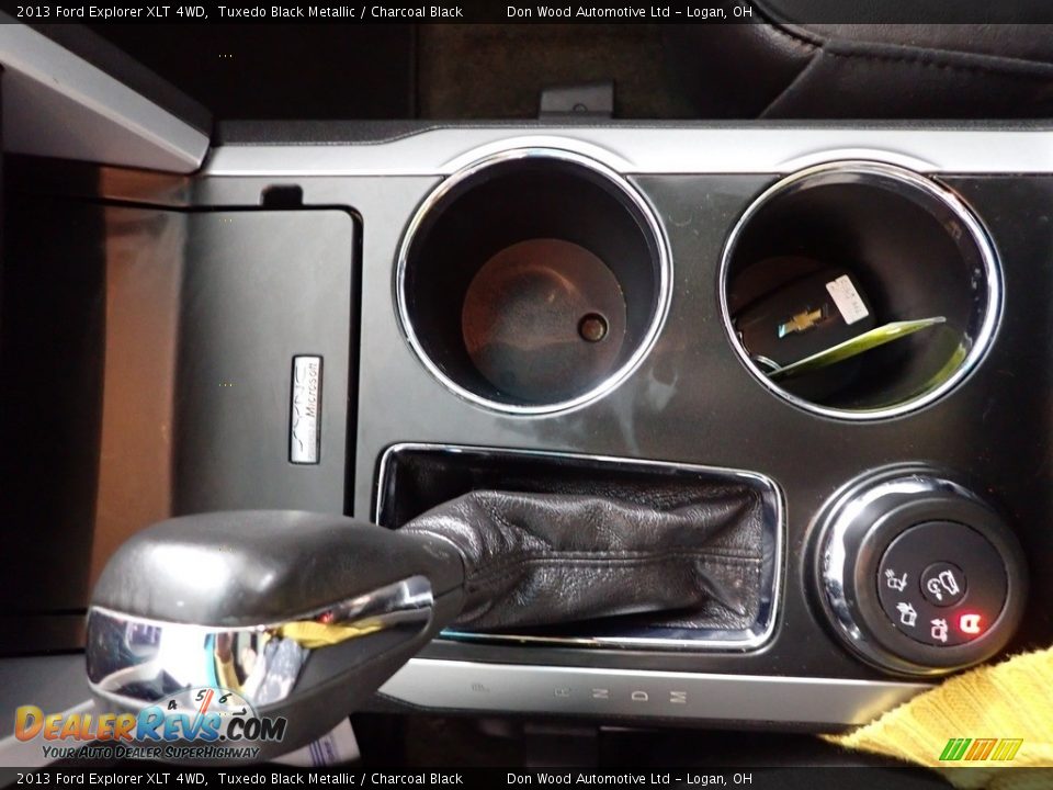 2013 Ford Explorer XLT 4WD Tuxedo Black Metallic / Charcoal Black Photo #22