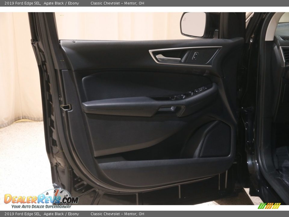 2019 Ford Edge SEL Agate Black / Ebony Photo #4