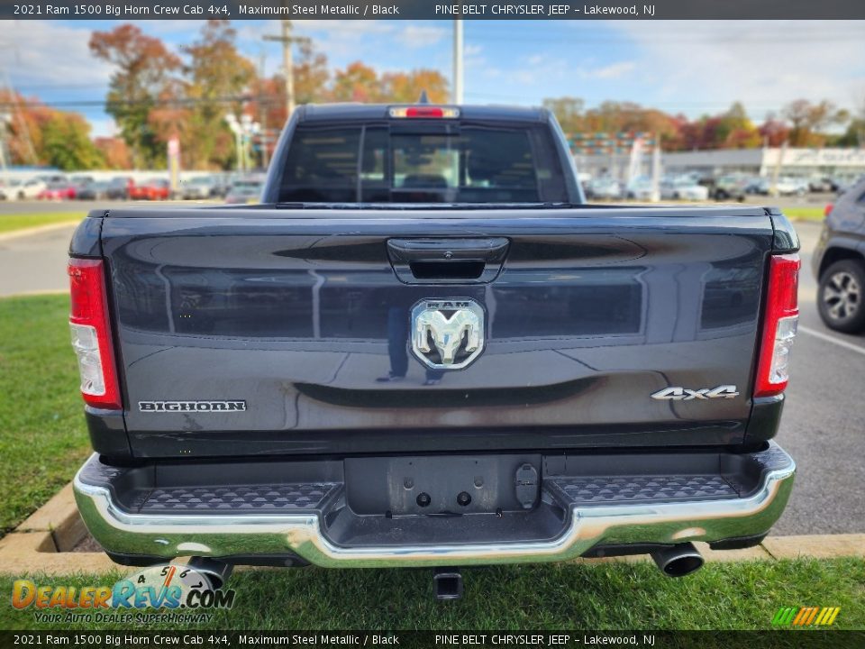 2021 Ram 1500 Big Horn Crew Cab 4x4 Maximum Steel Metallic / Black Photo #10