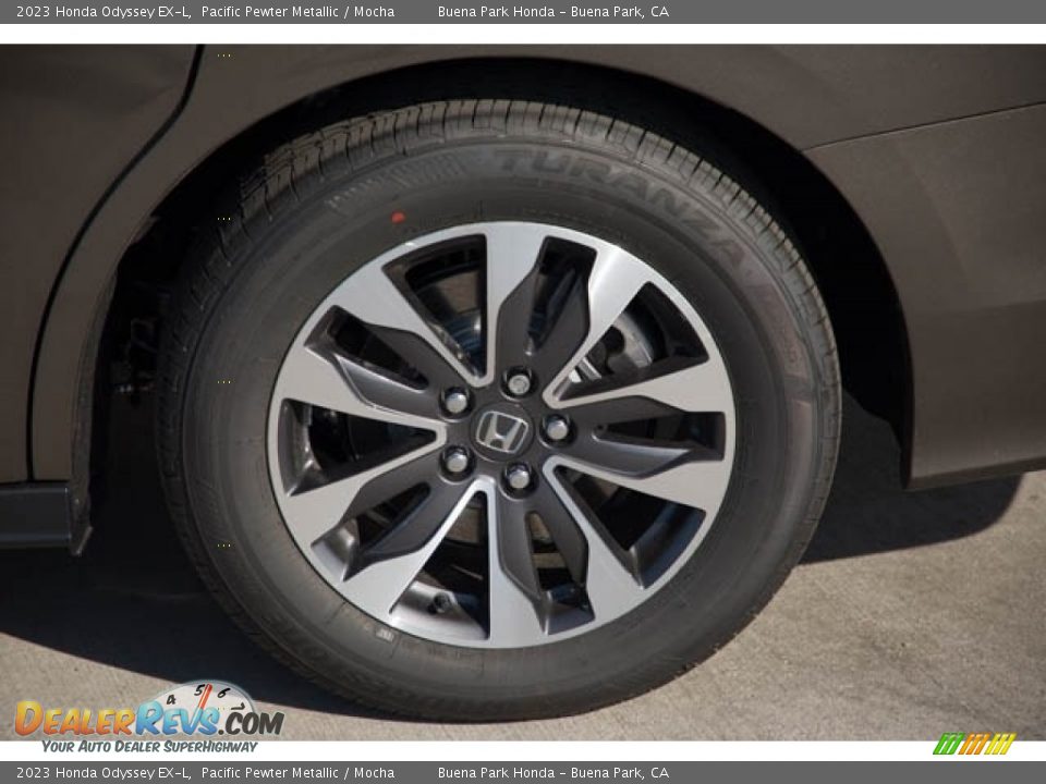 2023 Honda Odyssey EX-L Wheel Photo #12