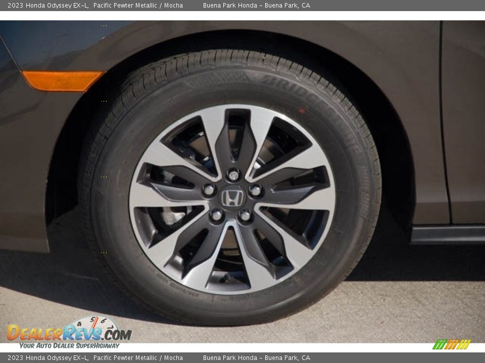 2023 Honda Odyssey EX-L Wheel Photo #13