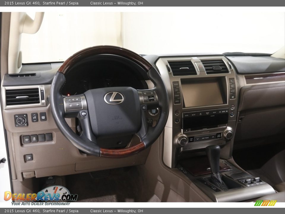 Dashboard of 2015 Lexus GX 460 Photo #6