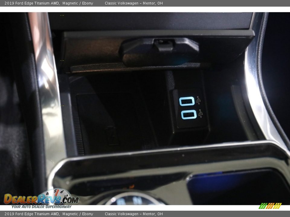 2019 Ford Edge Titanium AWD Magnetic / Ebony Photo #16
