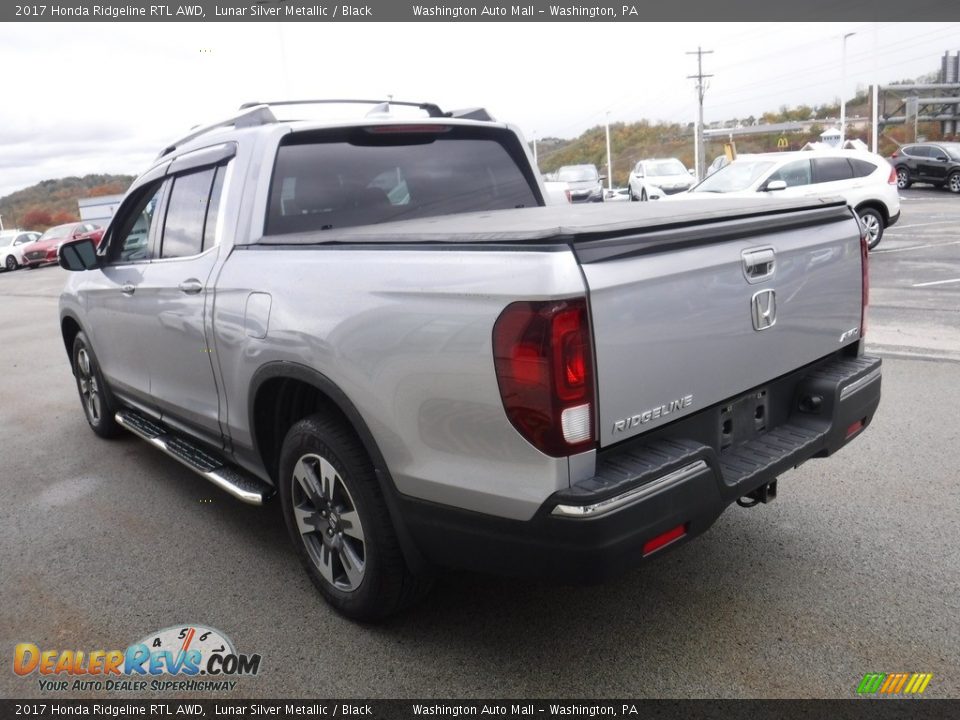 2017 Honda Ridgeline RTL AWD Lunar Silver Metallic / Black Photo #9