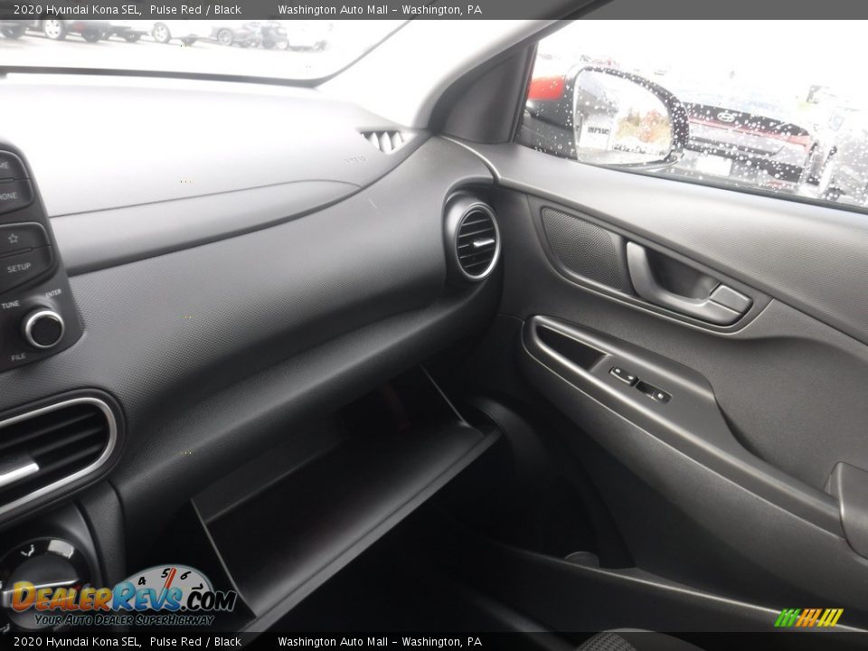 2020 Hyundai Kona SEL Pulse Red / Black Photo #26