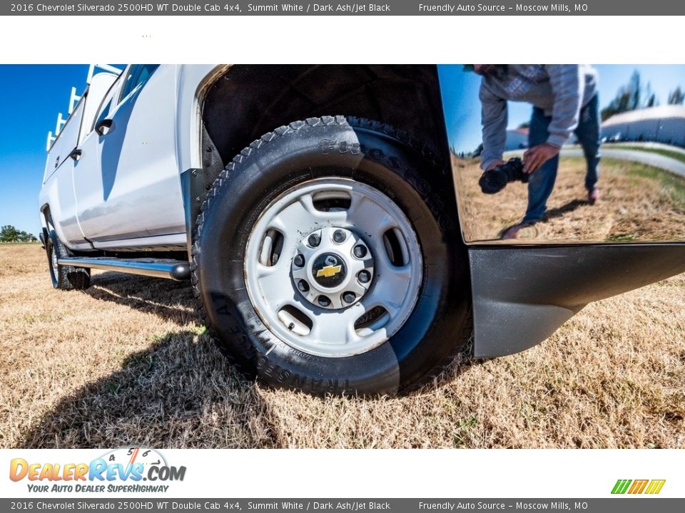 2016 Chevrolet Silverado 2500HD WT Double Cab 4x4 Summit White / Dark Ash/Jet Black Photo #2