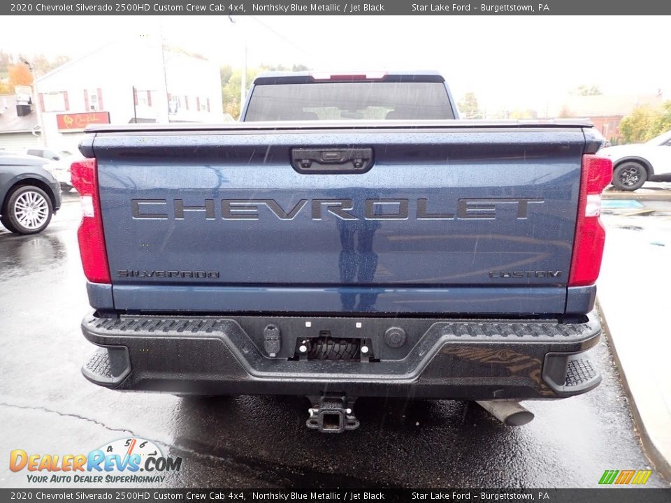 2020 Chevrolet Silverado 2500HD Custom Crew Cab 4x4 Northsky Blue Metallic / Jet Black Photo #4