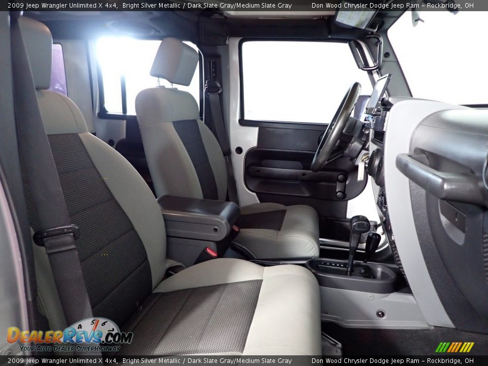 2009 Jeep Wrangler Unlimited X 4x4 Bright Silver Metallic / Dark Slate Gray/Medium Slate Gray Photo #21