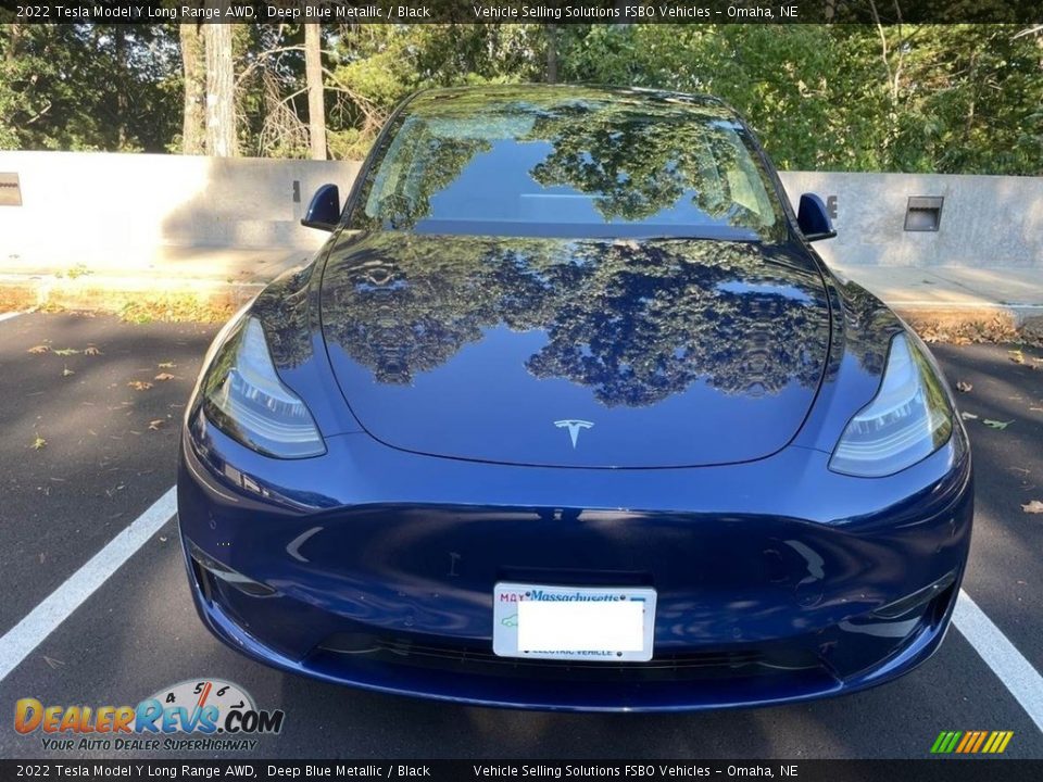 2022 Tesla Model Y Long Range AWD Deep Blue Metallic / Black Photo #2