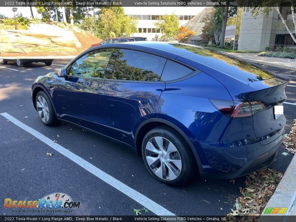 2022 Tesla Model Y Long Range AWD Deep Blue Metallic / Black Photo #5
