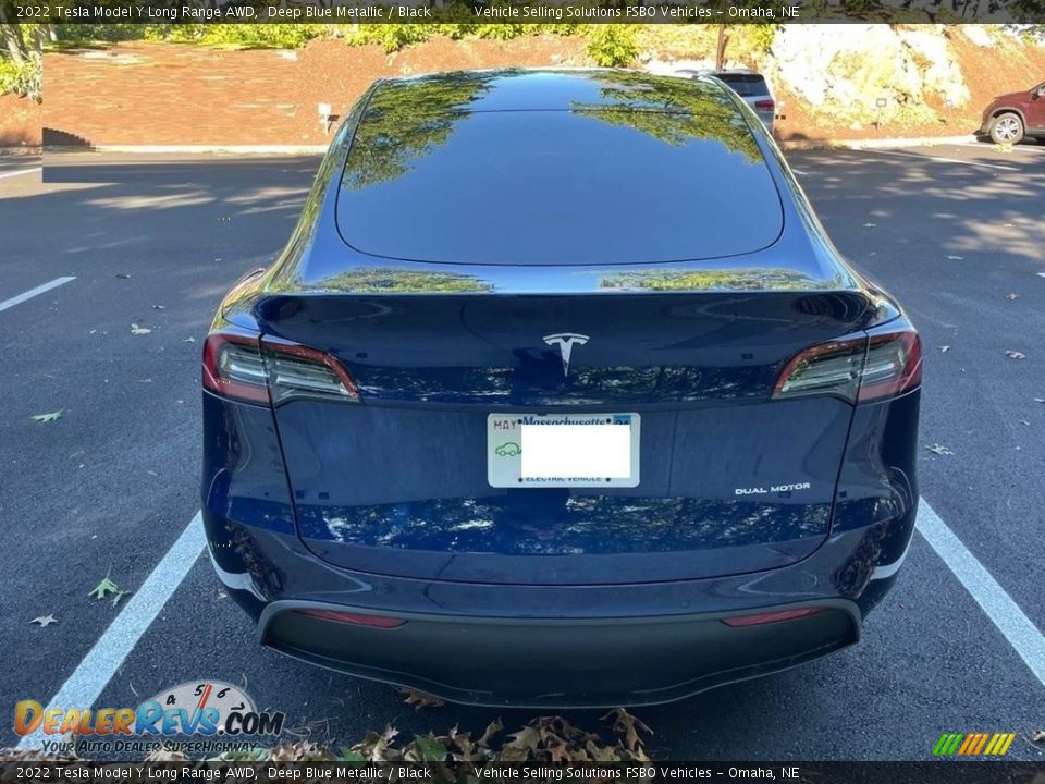 2022 Tesla Model Y Long Range AWD Deep Blue Metallic / Black Photo #6