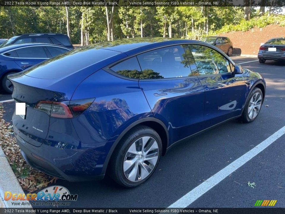 2022 Tesla Model Y Long Range AWD Deep Blue Metallic / Black Photo #7