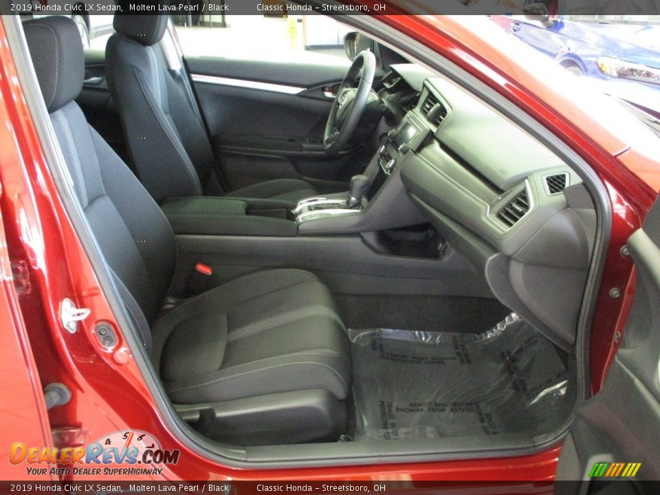 2019 Honda Civic LX Sedan Molten Lava Pearl / Black Photo #17