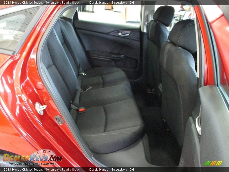 2019 Honda Civic LX Sedan Molten Lava Pearl / Black Photo #21