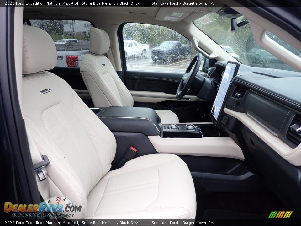 Front Seat of 2022 Ford Expedition Platinum Max 4x4 Photo #9