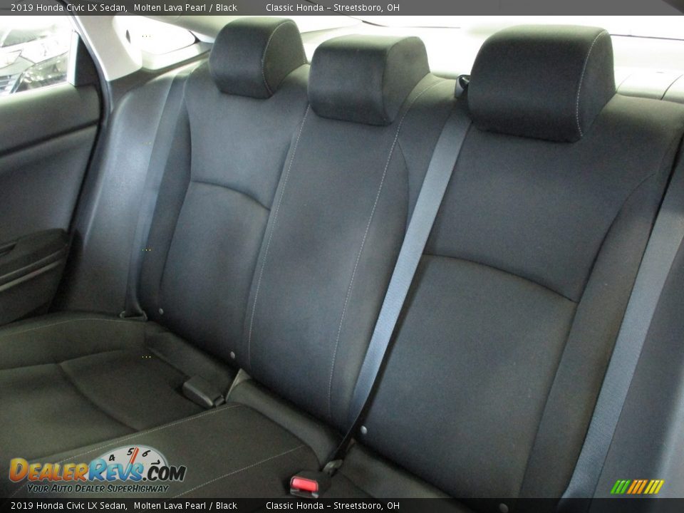 2019 Honda Civic LX Sedan Molten Lava Pearl / Black Photo #25