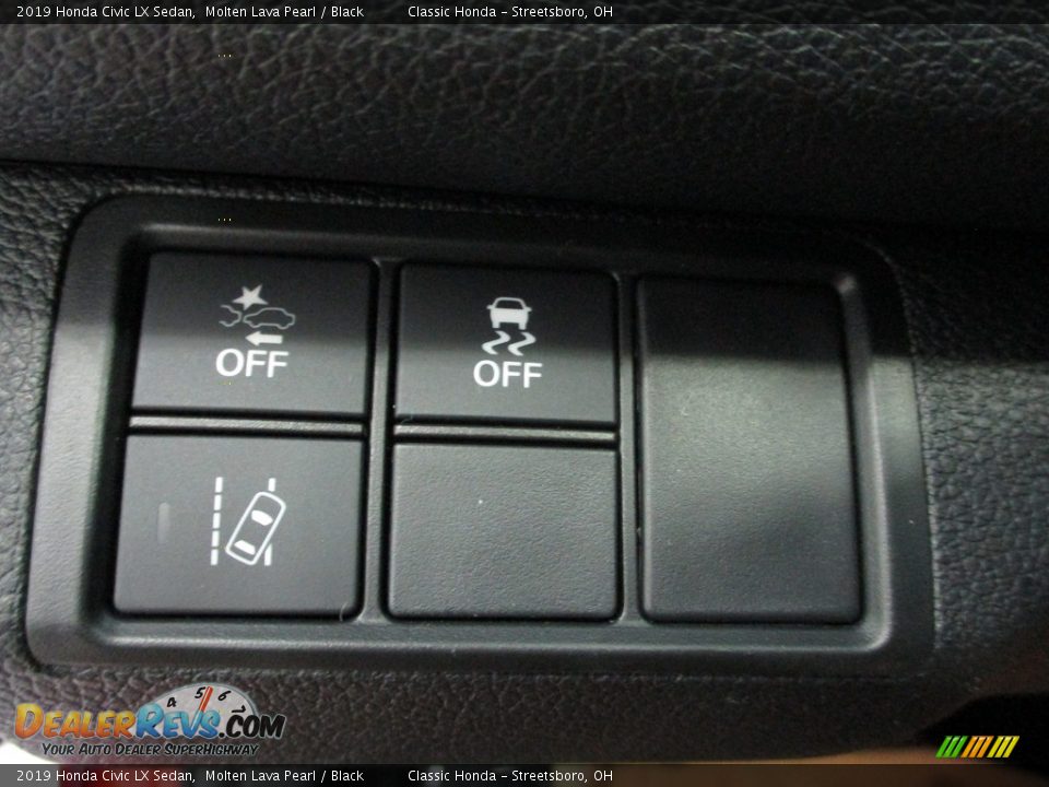 2019 Honda Civic LX Sedan Molten Lava Pearl / Black Photo #31