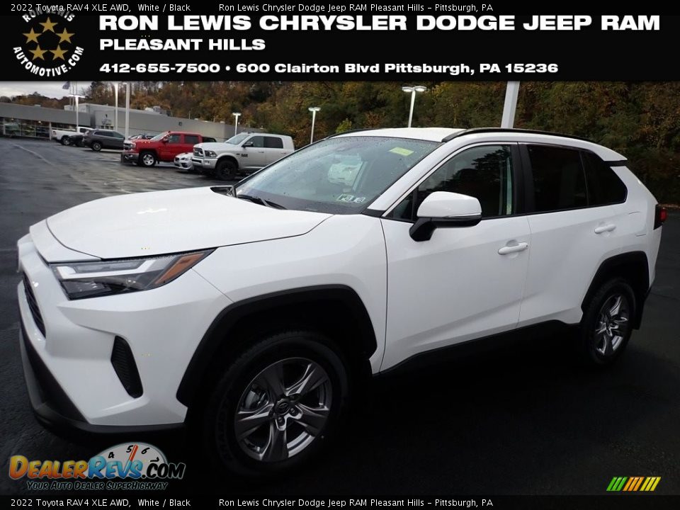 2022 Toyota RAV4 XLE AWD White / Black Photo #1