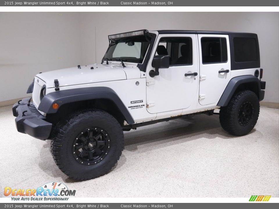 2015 Jeep Wrangler Unlimited Sport 4x4 Bright White / Black Photo #3