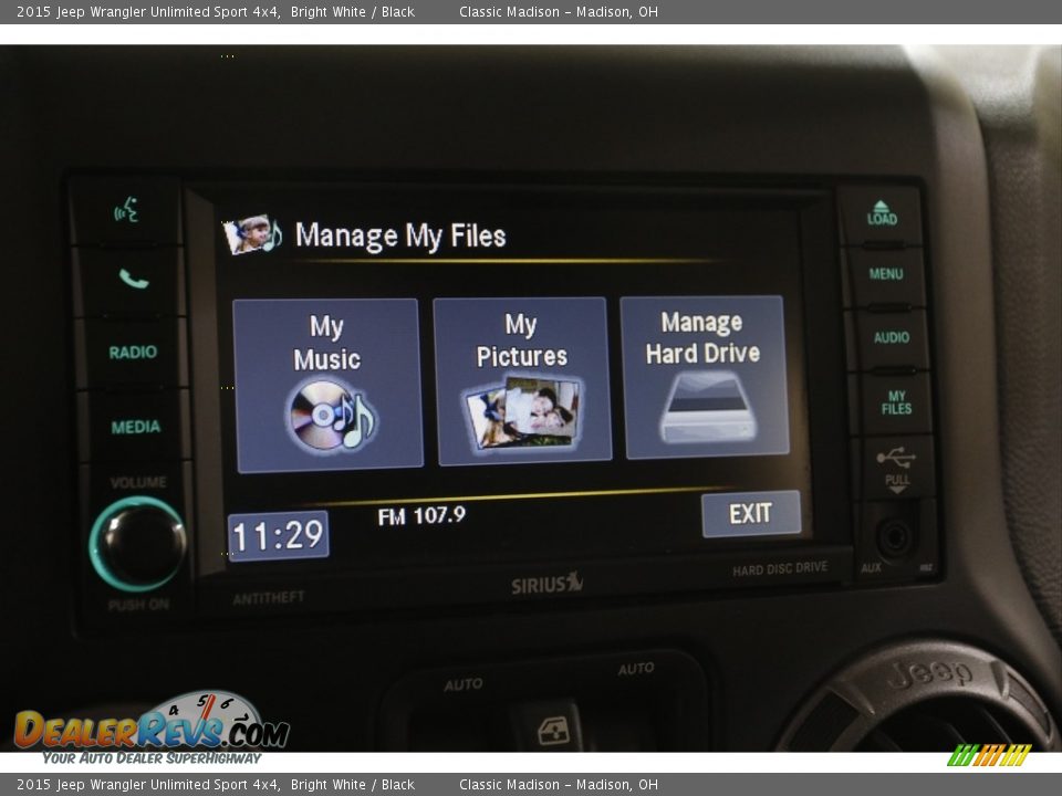 2015 Jeep Wrangler Unlimited Sport 4x4 Bright White / Black Photo #12