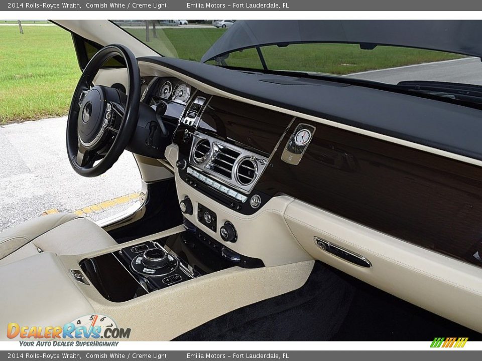 Dashboard of 2014 Rolls-Royce Wraith  Photo #35