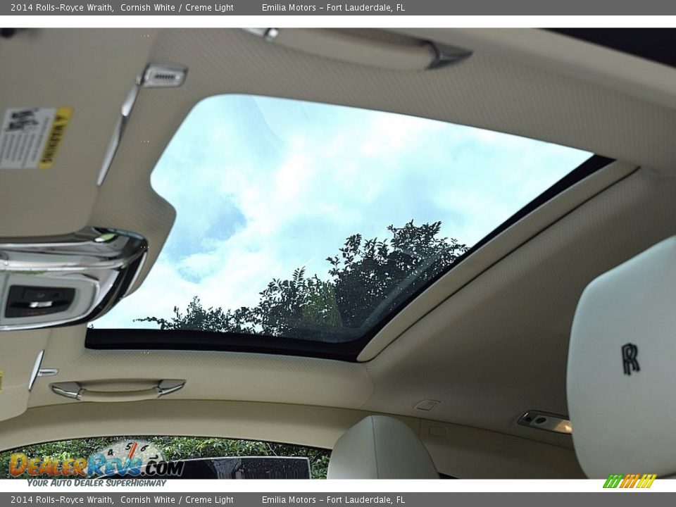 Sunroof of 2014 Rolls-Royce Wraith  Photo #44