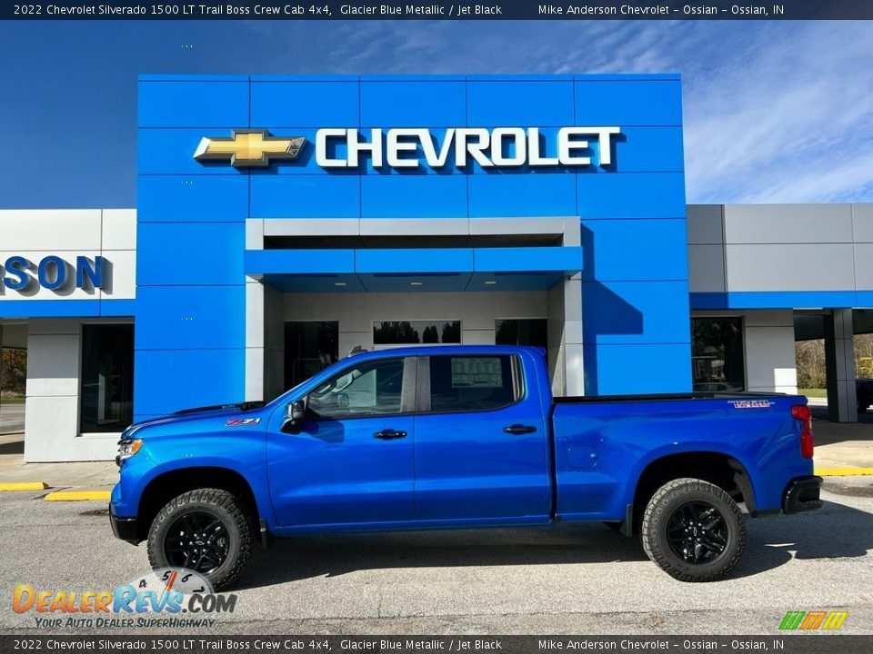 2022 Chevrolet Silverado 1500 LT Trail Boss Crew Cab 4x4 Glacier Blue Metallic / Jet Black Photo #1