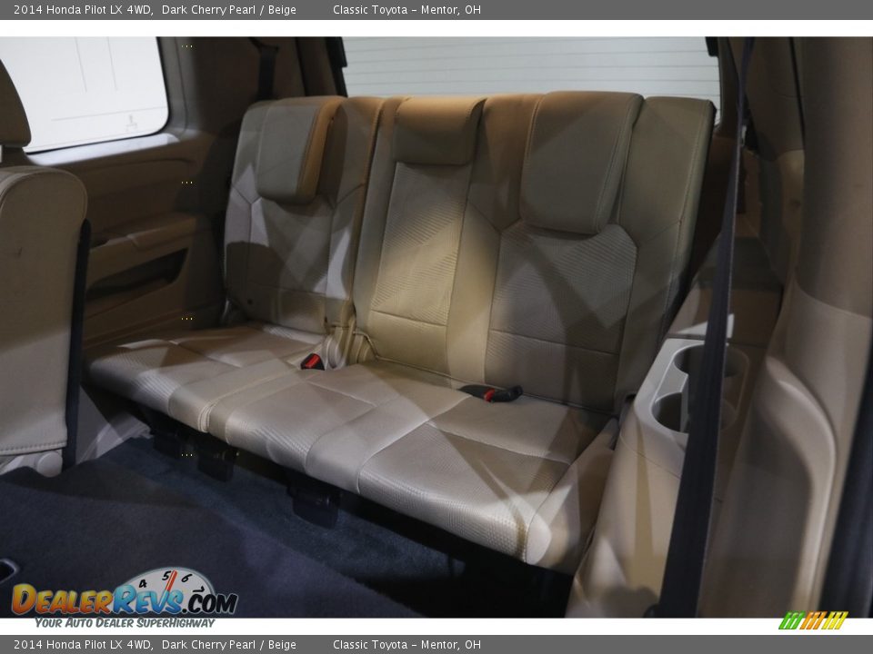 Rear Seat of 2014 Honda Pilot LX 4WD Photo #15