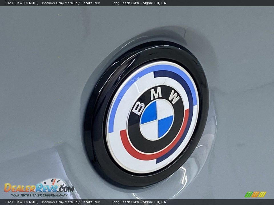 2023 BMW X4 M40i Logo Photo #7