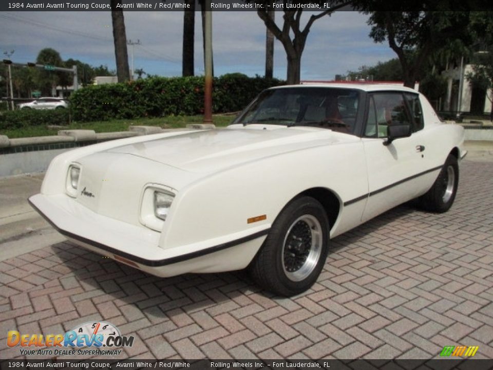 Front 3/4 View of 1984 Avanti Avanti Touring Coupe Photo #1