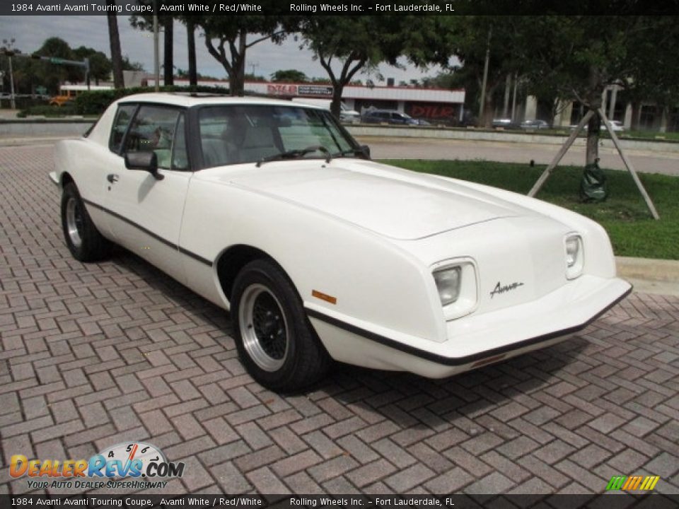 1984 Avanti Avanti Touring Coupe Avanti White / Red/White Photo #13