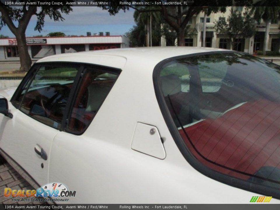 1984 Avanti Avanti Touring Coupe Avanti White / Red/White Photo #19