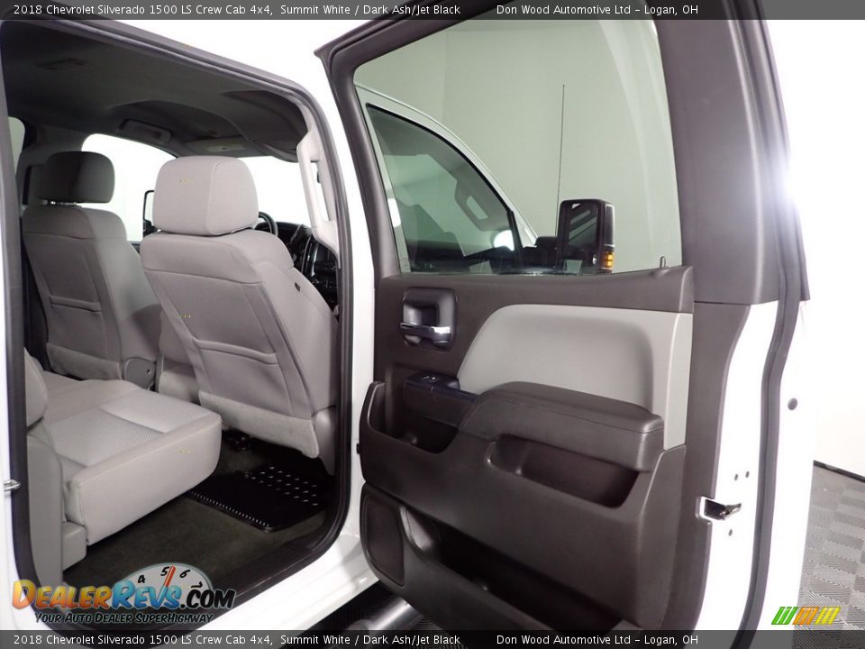 2018 Chevrolet Silverado 1500 LS Crew Cab 4x4 Summit White / Dark Ash/Jet Black Photo #26