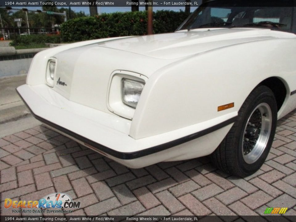 1984 Avanti Avanti Touring Coupe Avanti White / Red/White Photo #23