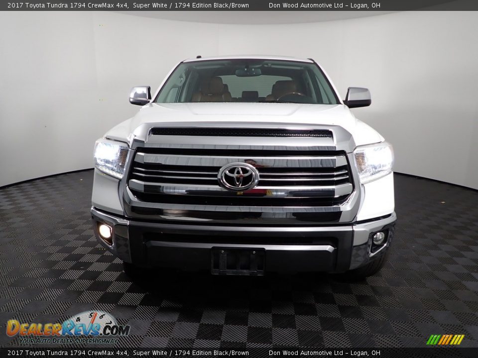 2017 Toyota Tundra 1794 CrewMax 4x4 Super White / 1794 Edition Black/Brown Photo #6