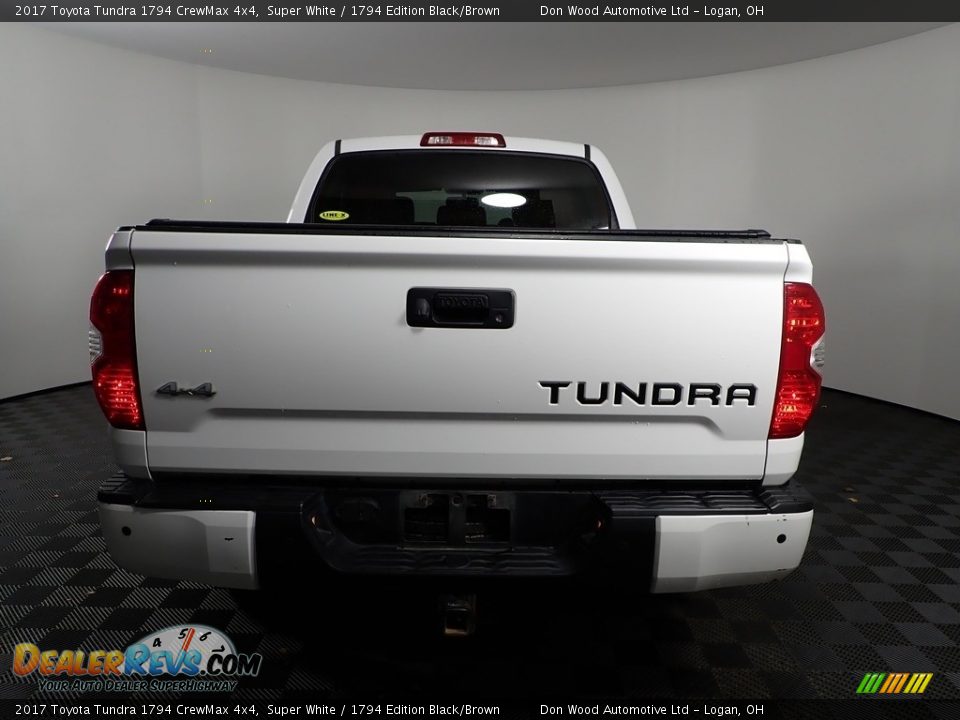 2017 Toyota Tundra 1794 CrewMax 4x4 Super White / 1794 Edition Black/Brown Photo #9