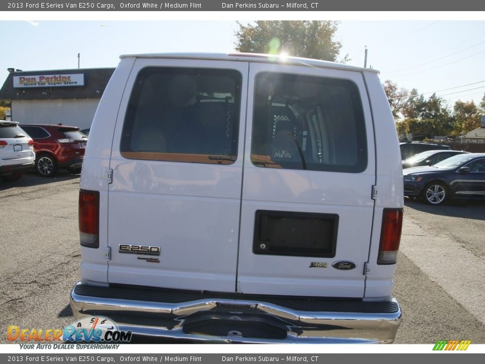 2013 Ford E Series Van E250 Cargo Oxford White / Medium Flint Photo #6