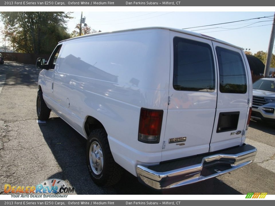 2013 Ford E Series Van E250 Cargo Oxford White / Medium Flint Photo #7