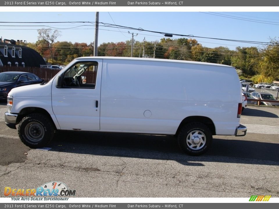 2013 Ford E Series Van E250 Cargo Oxford White / Medium Flint Photo #8