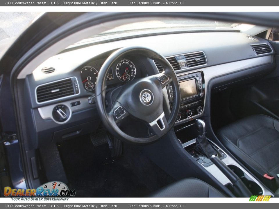 Dashboard of 2014 Volkswagen Passat 1.8T SE Photo #10